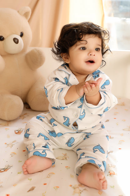 Peaceful Whales - Baby