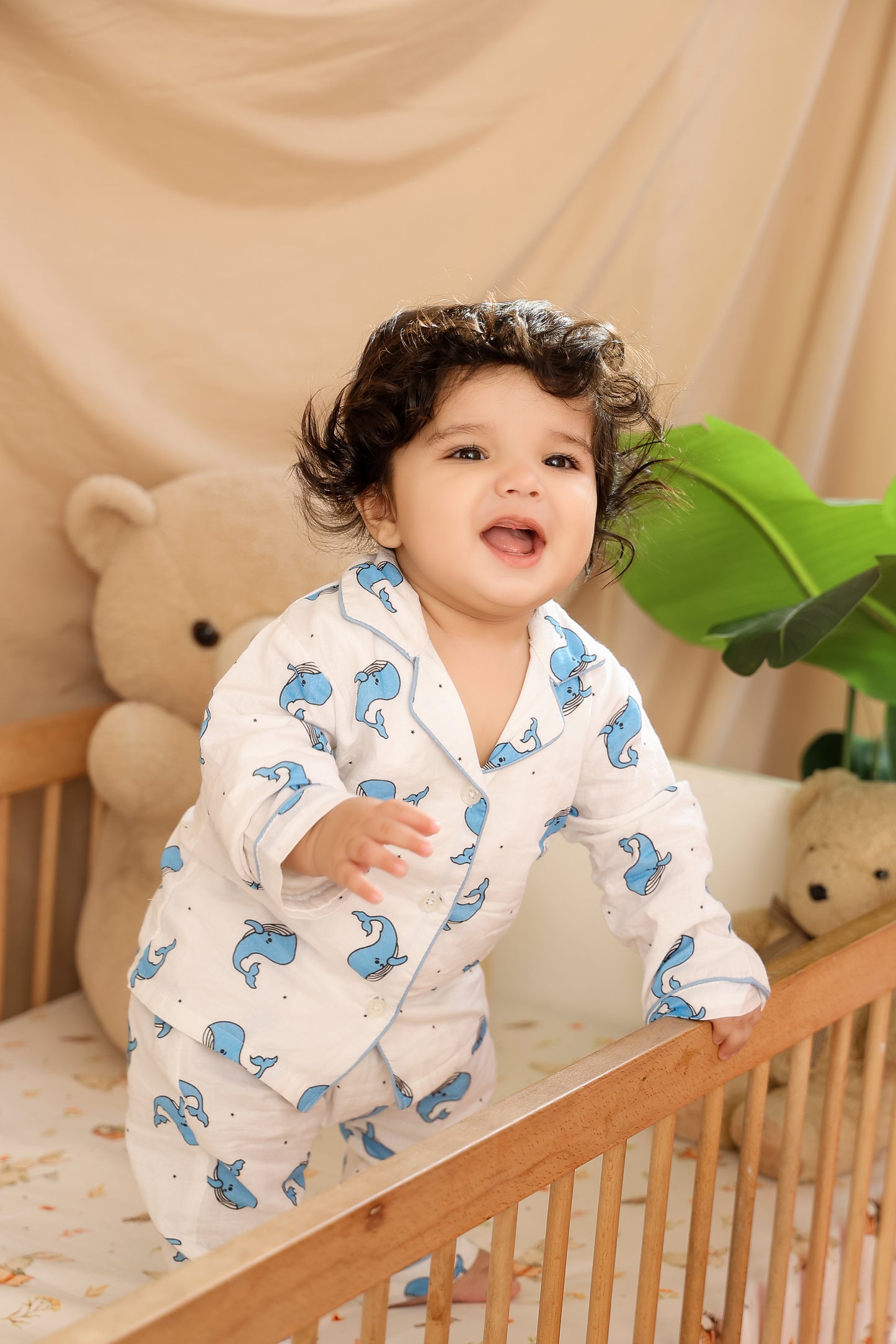 Peaceful Whales - Baby